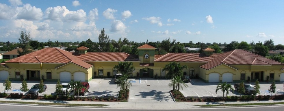 1216 SW 4th St, Cape Coral, FL for lease - Building Photo - Image 2 of 6