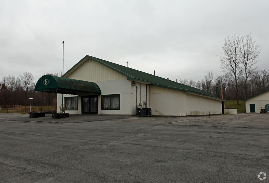 2107 Rt-48, Fulton, NY for sale - Building Photo - Image 2 of 15