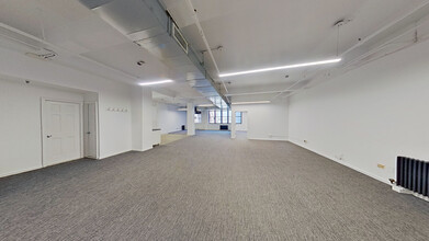 241 W 30th St, New York, NY for lease Interior Photo- Image 2 of 9