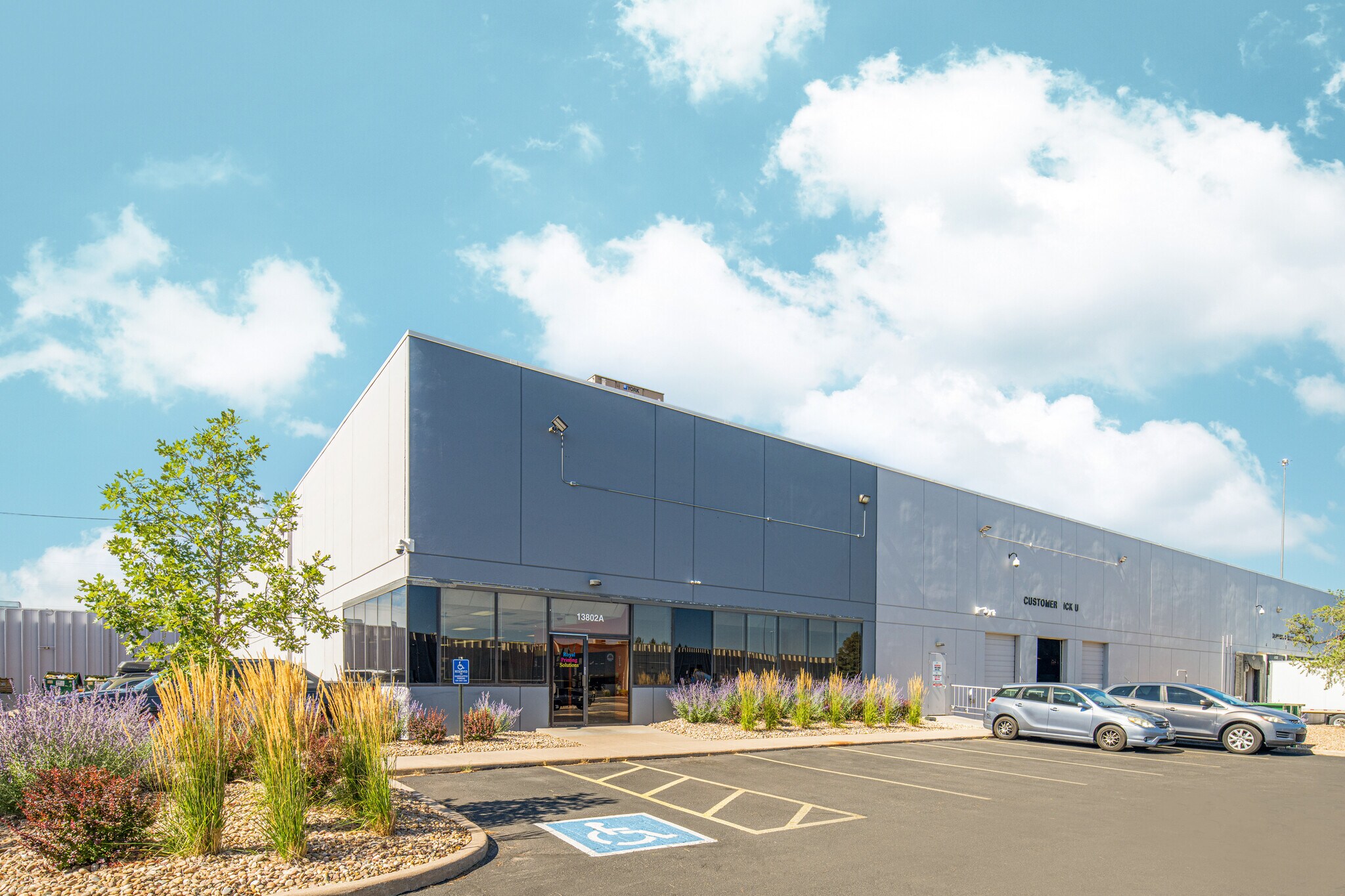 13802 E 33rd Pl, Aurora, CO for lease Building Photo- Image 1 of 7