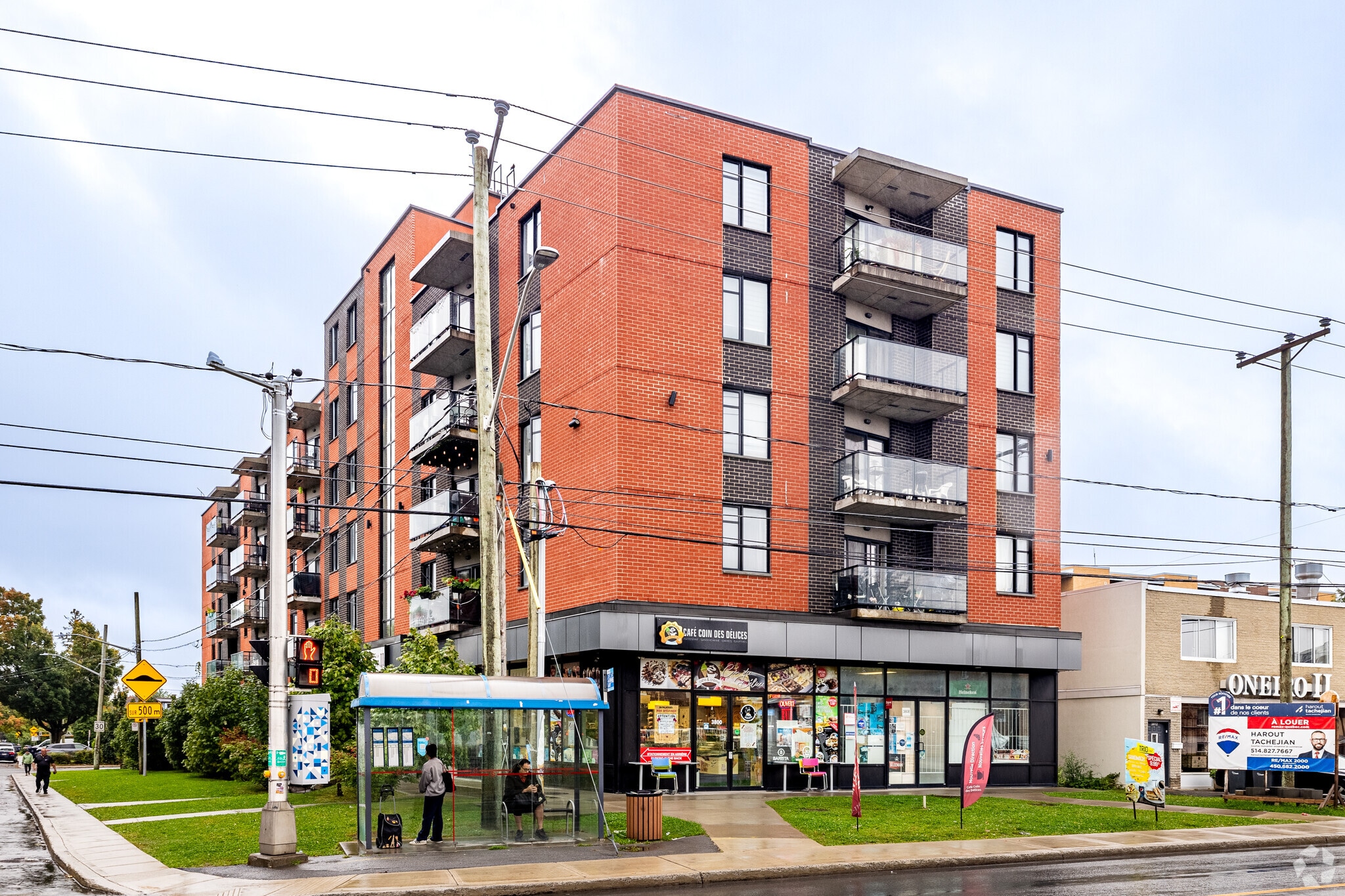 3808 Boul Notre-Dame, Laval, QC for sale Primary Photo- Image 1 of 1