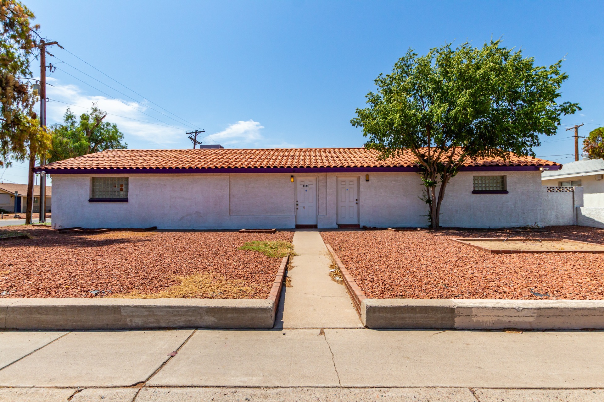 2101 W Bethany Home Rd, Phoenix, AZ for lease Building Photo- Image 1 of 17