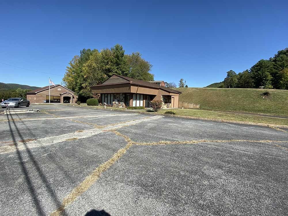 4006 Unicoi Dr, Unicoi, TN 37692 Retail for Sale