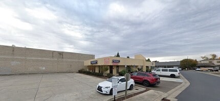 4617 Quail Lake Dr, Stockton, CA for lease Building Photo- Image 2 of 3