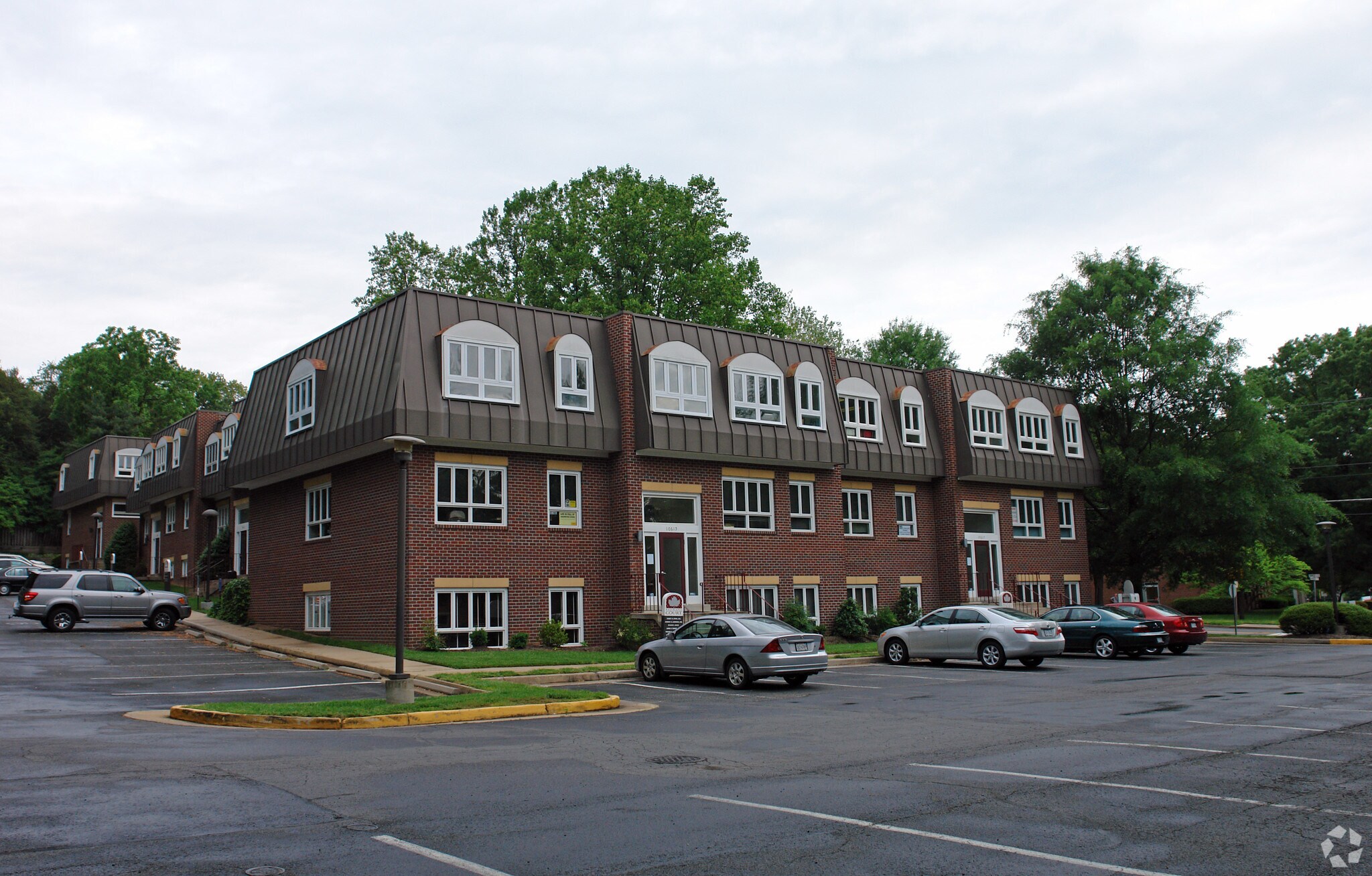 10619 Jones St, Fairfax, VA for lease Primary Photo- Image 1 of 7
