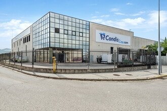 Carrer del Pla de Matabous, 34, Montcada i Reixac, Barcelona for lease Building Photo- Image 2 of 9