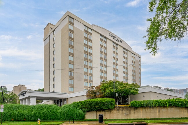 More details for 4641 Kenmore Ave, Alexandria, VA - Hospitality for Sale