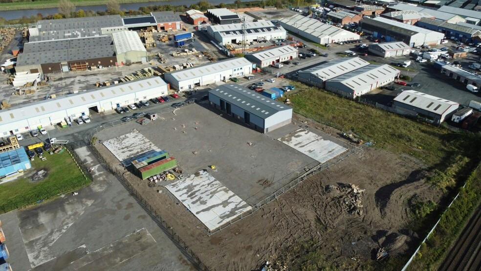 2 River Ln, Chester for lease - Building Photo - Image 1 of 28