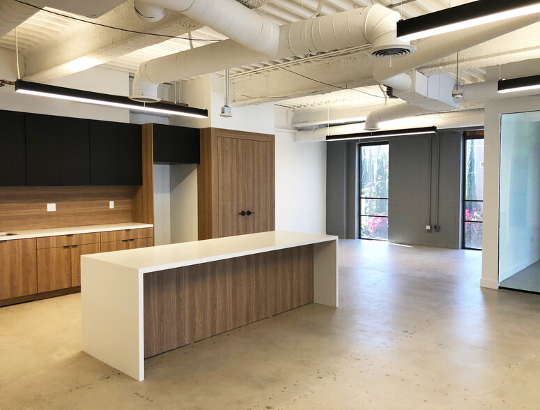 12301 Wilshire Blvd, Los Angeles, CA for lease - Interior Photo - Image 2 of 7