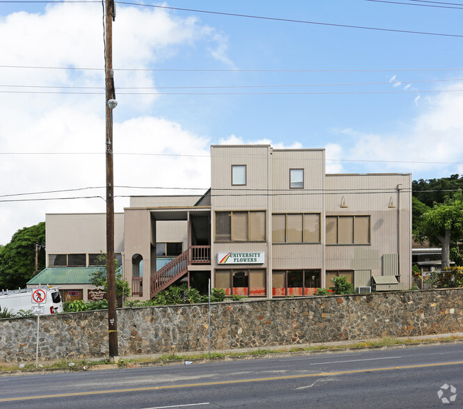 2758 S King St, Honolulu, HI for lease - Building Photo - Image 2 of 8