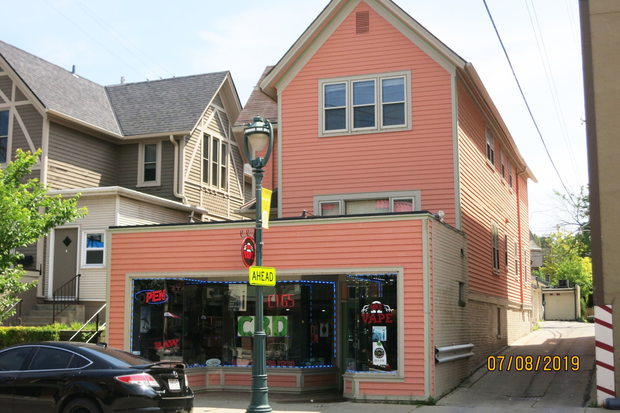 1017 E Brady St, Milwaukee, WI for sale Building Photo- Image 1 of 1