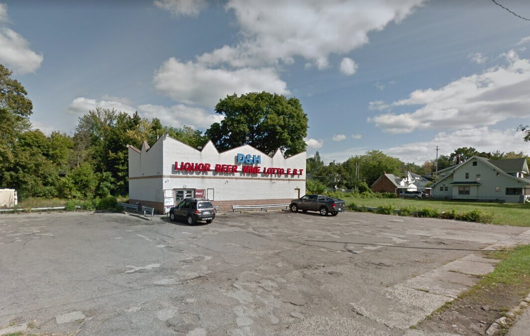 2114-2134 Martin Luther King Ave, Flint, MI for sale Building Photo- Image 1 of 1