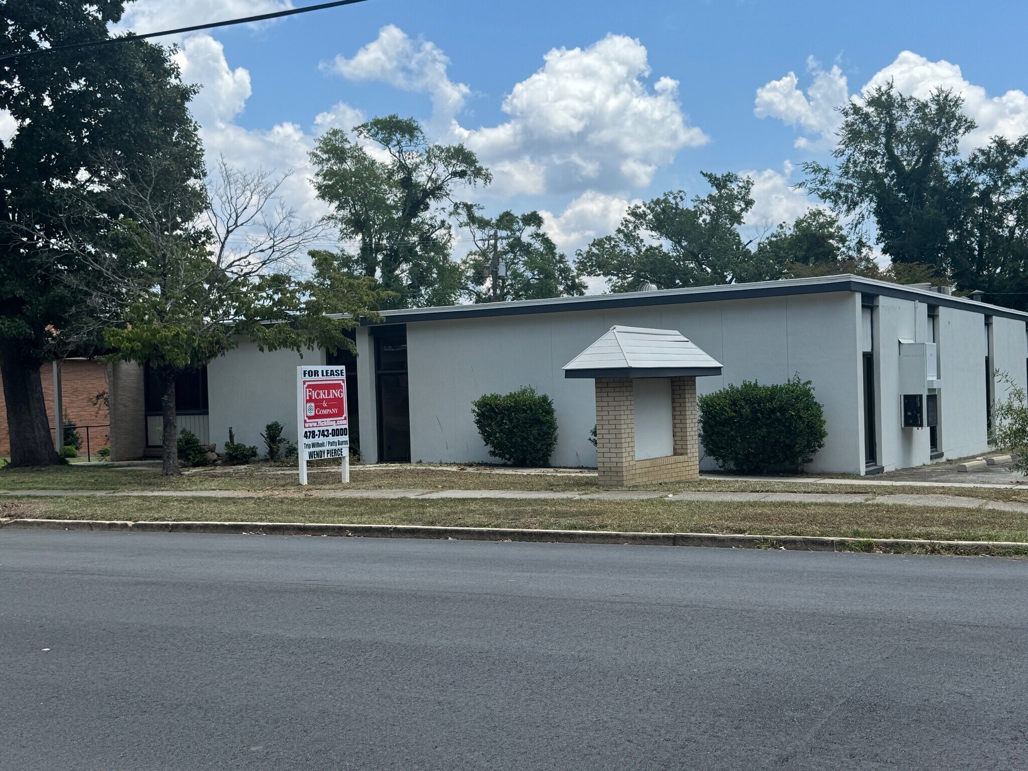 606 Academy Ave, Dublin, GA for lease Building Photo- Image 1 of 18
