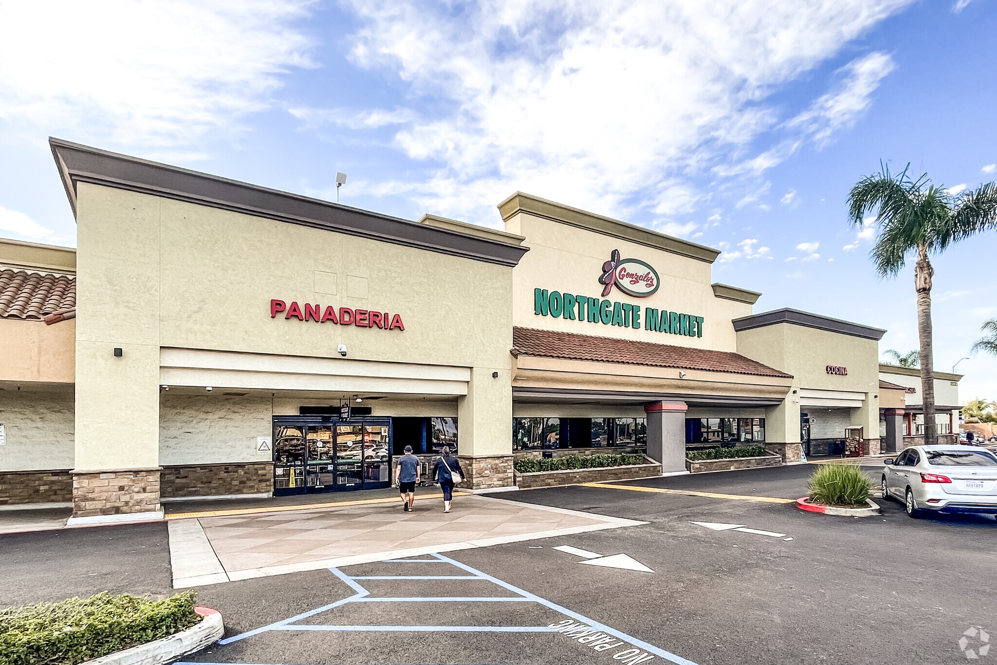 2002-2320 E Lincoln Ave, Anaheim, CA 92806 - Anaheim Town Square | LoopNet