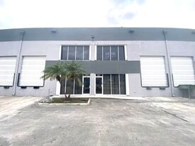 6992-6994 NW 82nd Ave, Miami FL - Warehouse