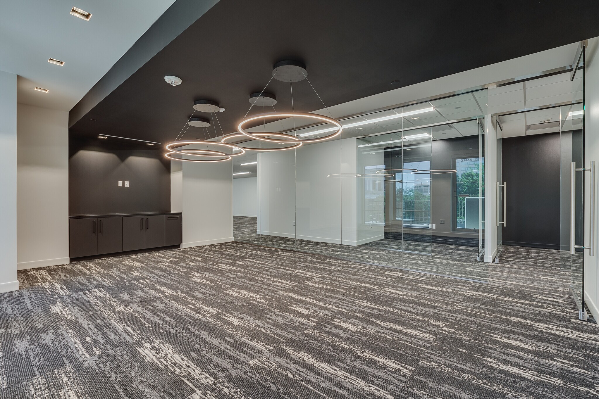 8117 Preston Rd, Dallas, TX 75225 Office for Lease