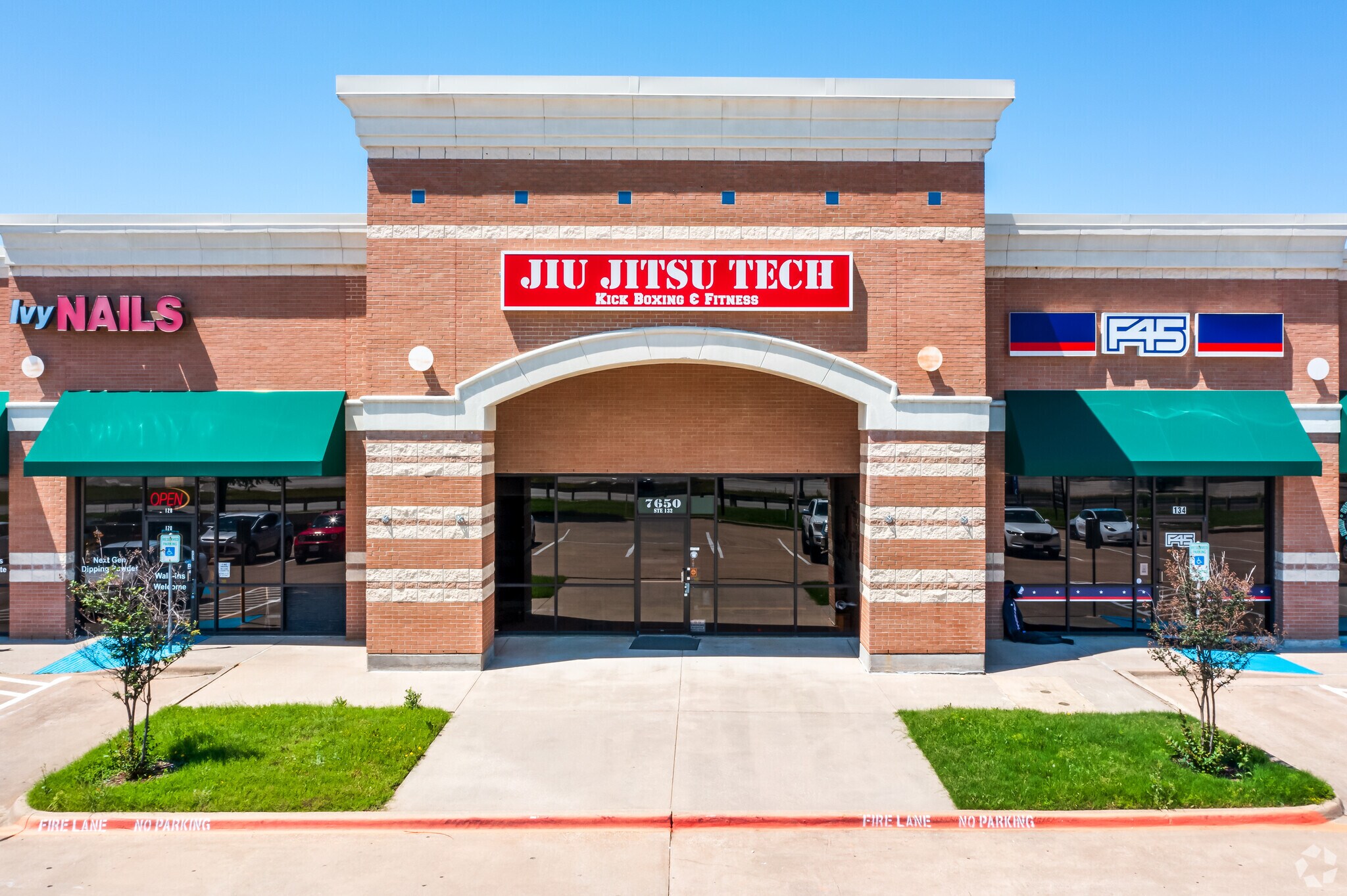 7650 I35 E, Corinth 76210 Corinth Commons