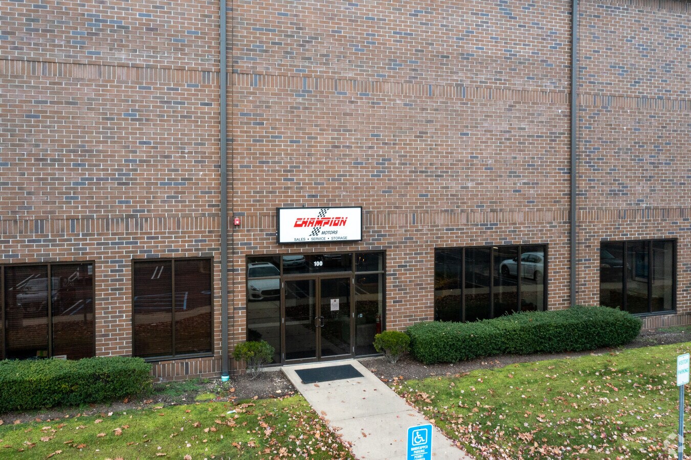 100 Gordon Dr, Syosset, NY 11791 Property Record