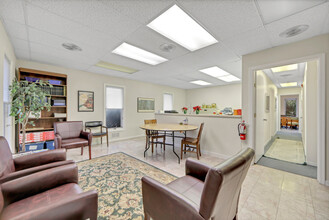 250 Kinderkamack Rd, Westwood, NJ for lease Interior Photo- Image 1 of 8