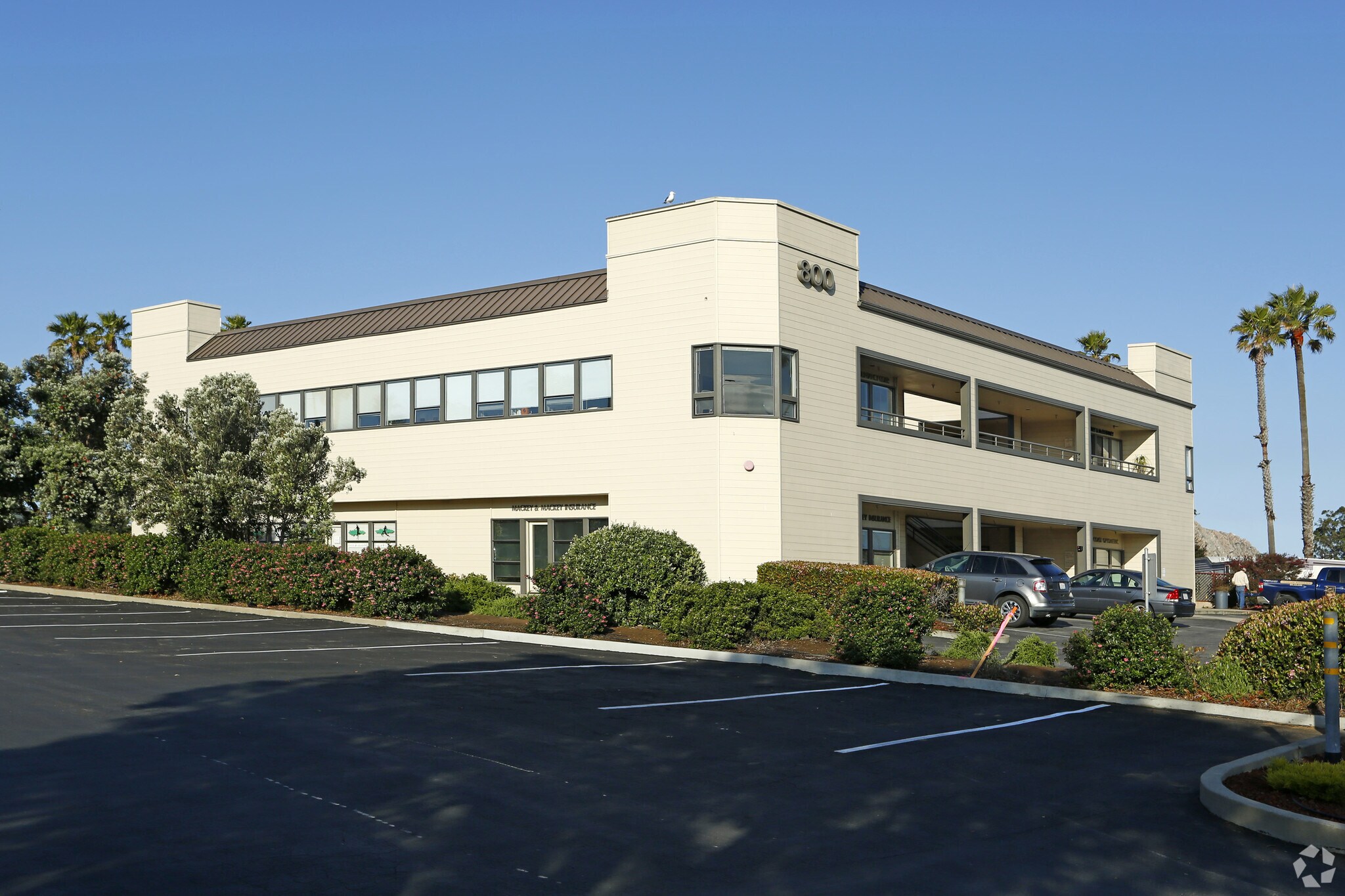 800 Quintana Rd, Morro Bay, CA for sale Primary Photo- Image 1 of 1