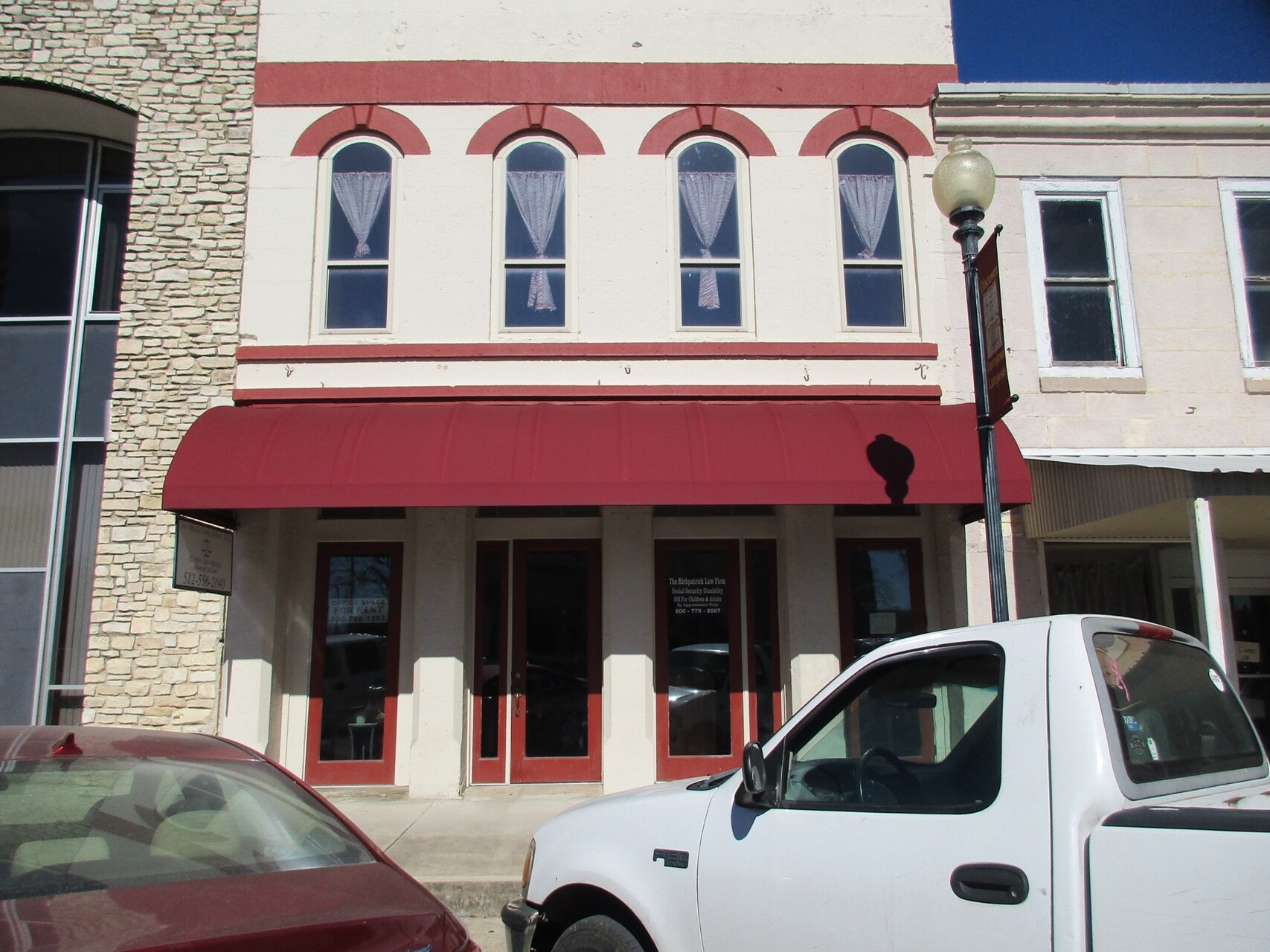 505 E 3rd St, Lampasas, TX for sale Primary Photo- Image 1 of 1