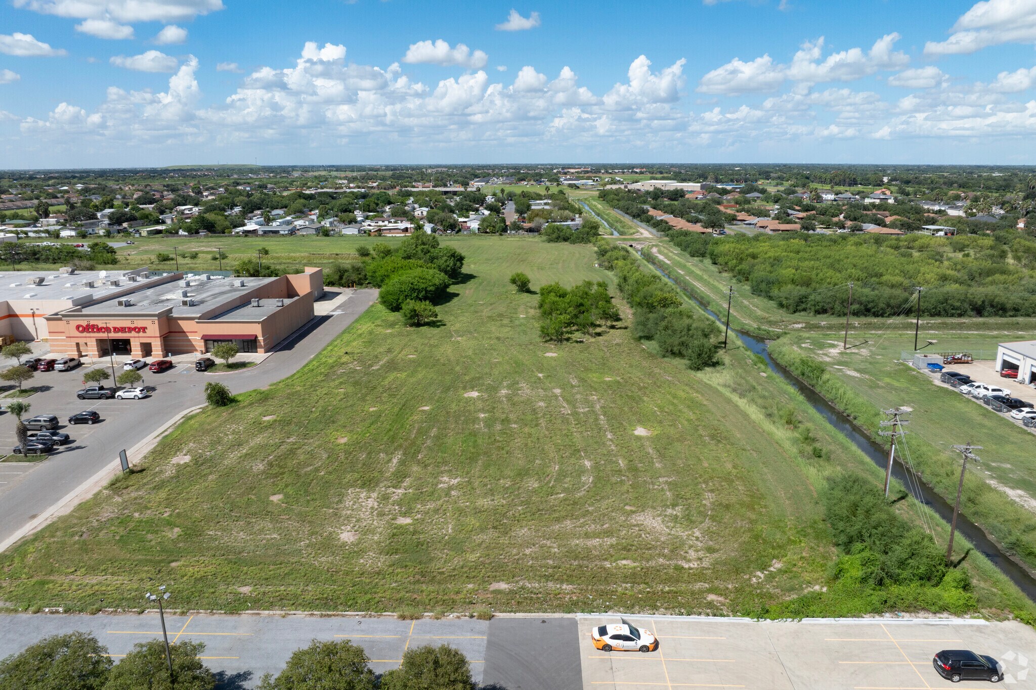 1500 W Expressway 83, Weslaco, TX for sale Primary Photo- Image 1 of 1