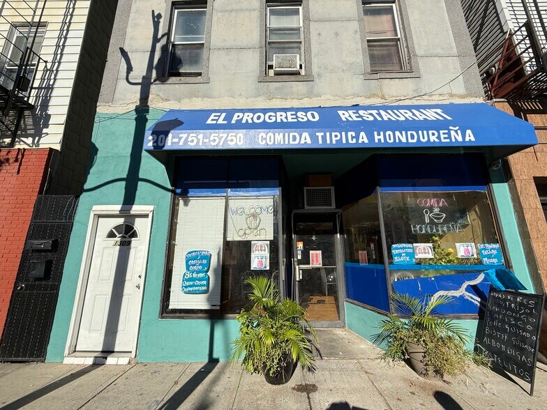 1309 Summit Ave, Union City, NJ for sale - Building Photo - Image 1 of 30