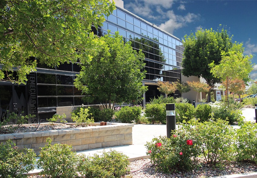 28780 Single Oak Dr, Temecula, CA for lease - Building Photo - Image 1 of 11