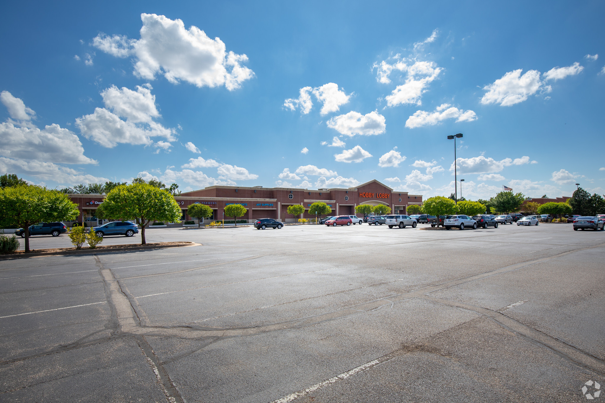 730-828 W Danforth Rd, Edmond, OK for sale Primary Photo- Image 1 of 6