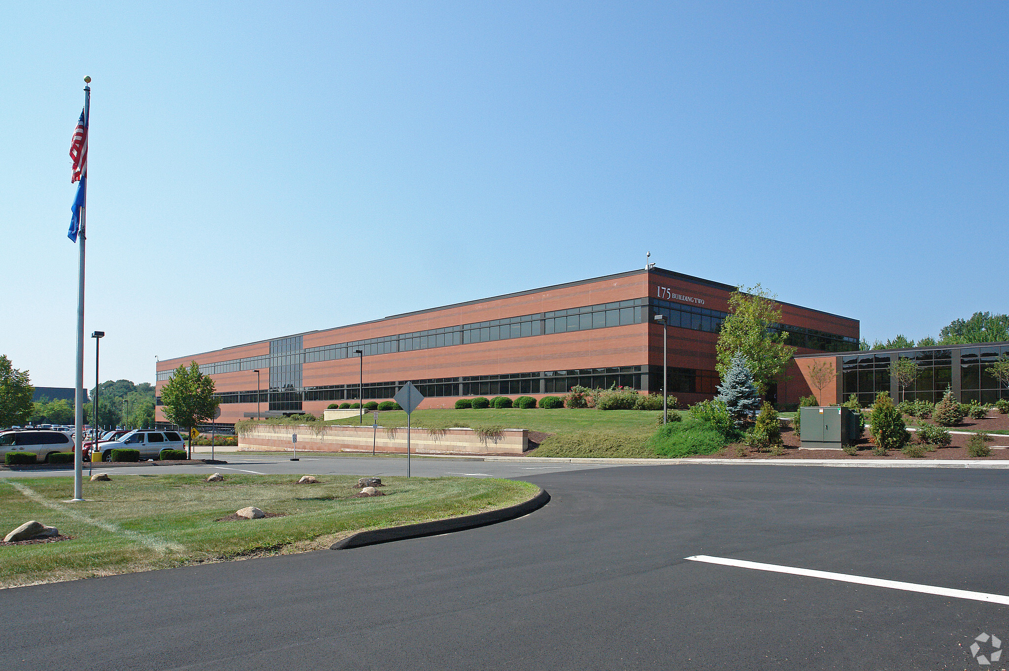 175 Scott Swamp Rd, Farmington, CT for lease Building Photo- Image 1 of 15