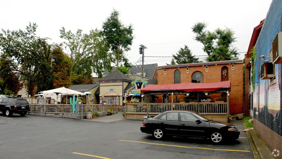 153 Elmwood Ave, Buffalo, NY for sale - Primary Photo - Image 1 of 1