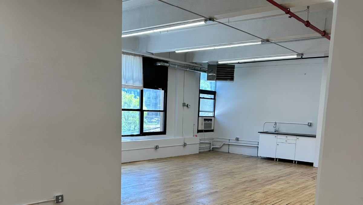 2121 41st Ave, Long Island City, NY for lease Interior Photo- Image 1 of 3