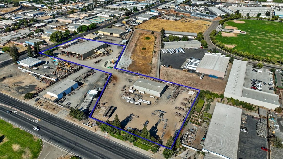 521 Hi Tech Pky, Oakdale, CA 95361 Industrial for Sale