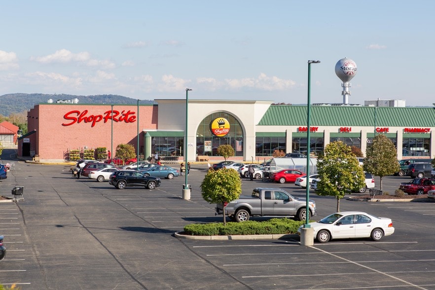 22 Holt Dr, Stony Point, NY for lease - Building Photo - Image 3 of 7