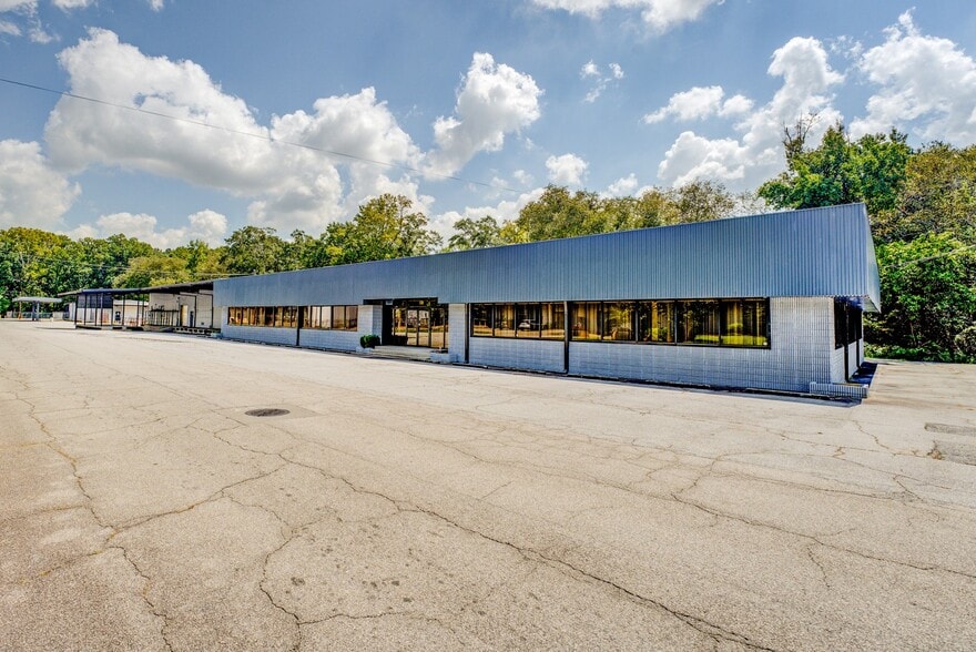 5521 Collins Blvd, Austell, GA for lease - Building Photo - Image 1 of 6