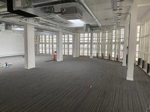 11 Bull Ln, High Wycombe for lease Interior Photo- Image 2 of 4