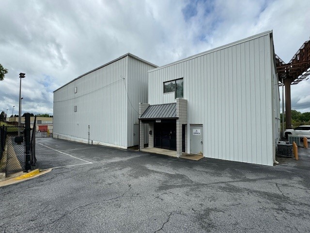 1955 Dove St, Macon-Bibb, GA for lease - Building Photo - Image 1 of 7