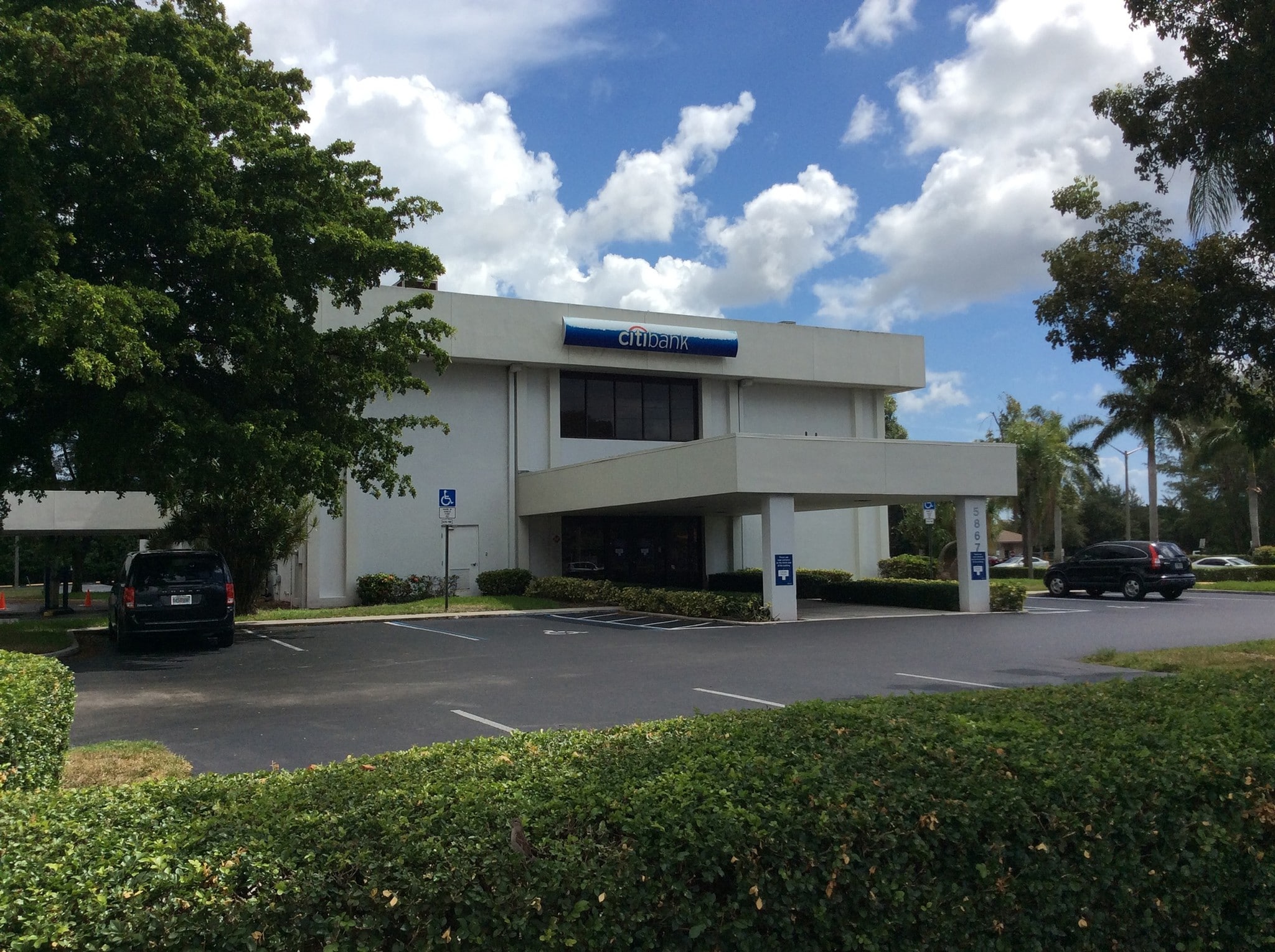 Discover 2025 Okeechobee Blvd, West Palm Beach: Hidden Gems Revealed - japvc5g