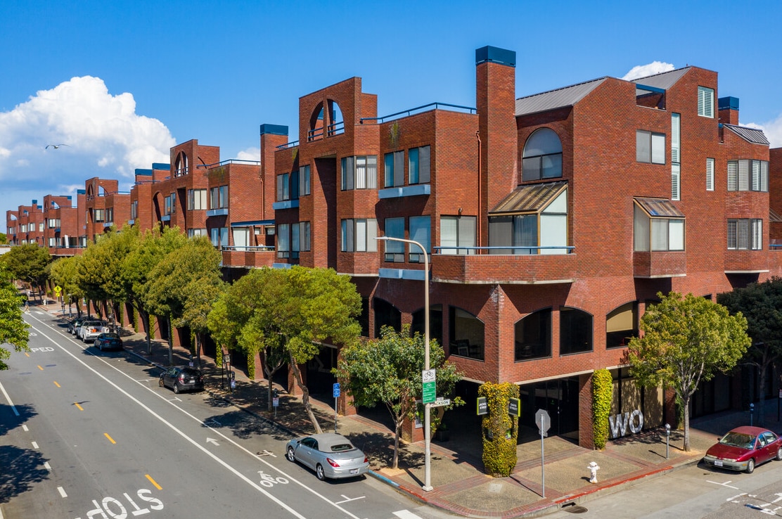 560 Davis St, San Francisco, CA for lease Building Photo- Image 1 of 3
