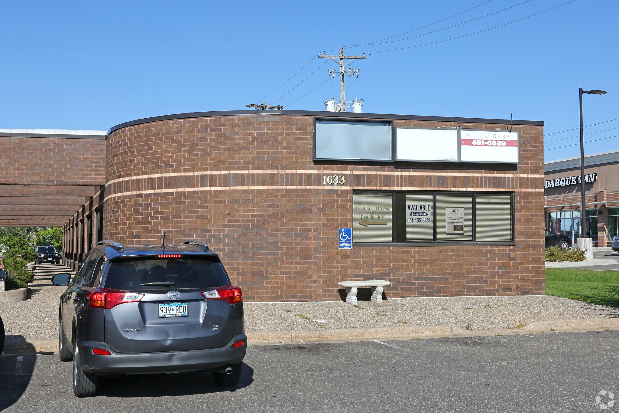 1633 S Robert St, Saint Paul, MN for sale Primary Photo- Image 1 of 1