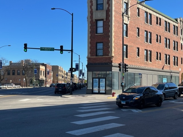 2769-2787 N Milwaukee Ave, Chicago, IL for lease - Building Photo - Image 2 of 34