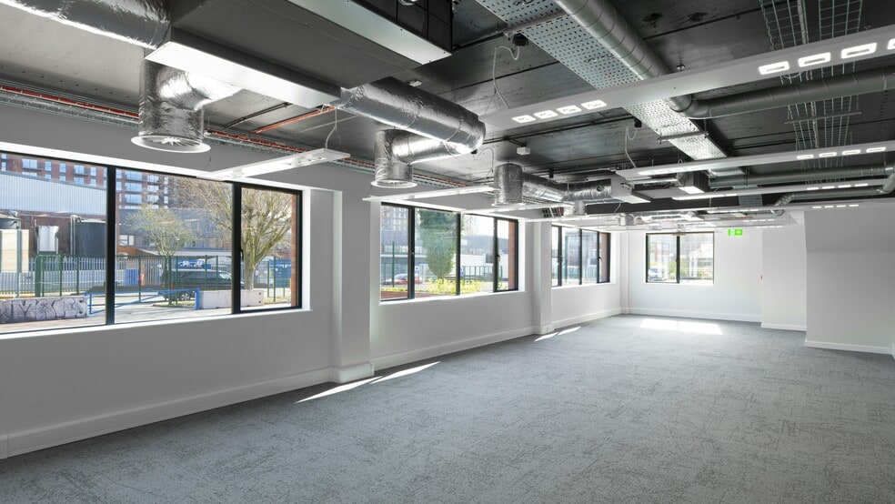 274-275 Abbeydale Rd, Wembley for lease - Building Photo - Image 3 of 5