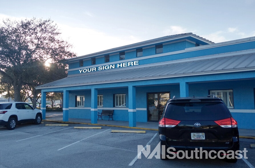 2030 SE Ocean Blvd, Stuart, FL for sale - Building Photo - Image 1 of 1