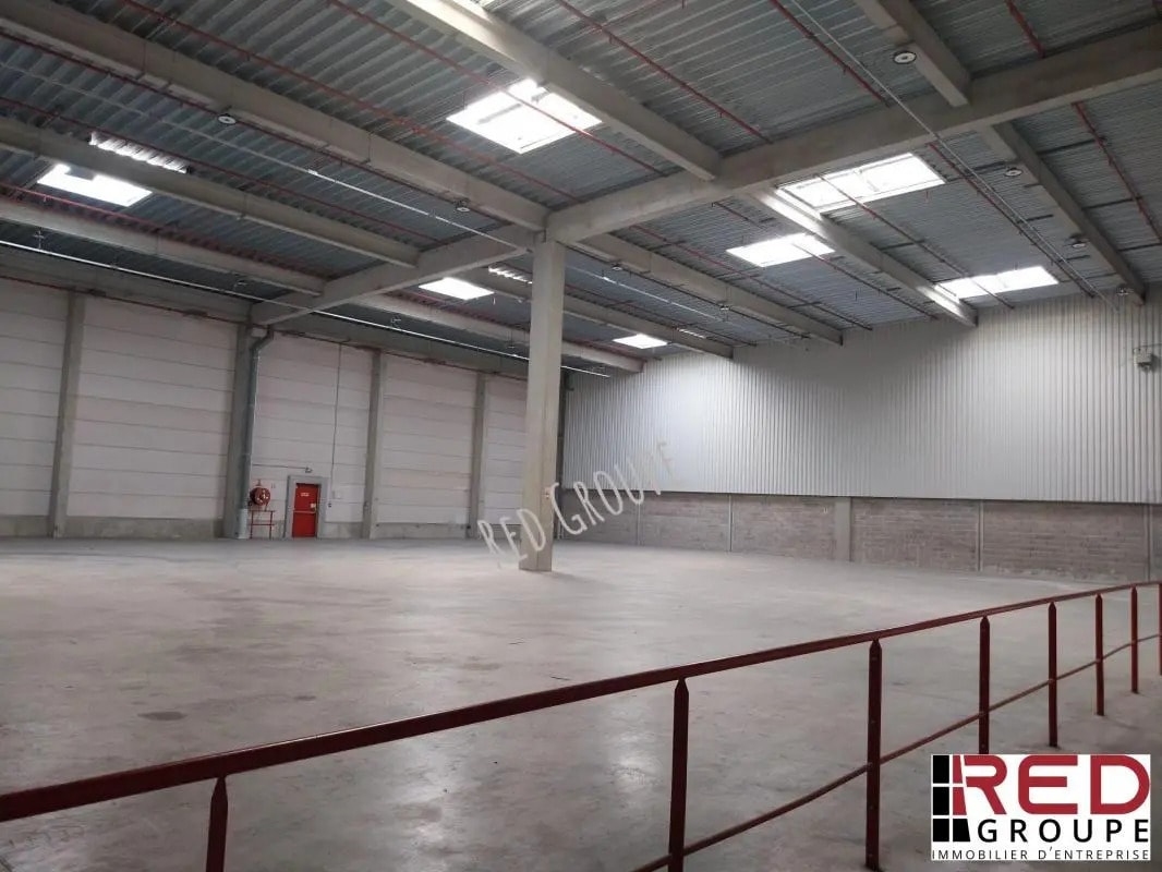 Industrial in Marseille for lease Building Photo- Image 1 of 7