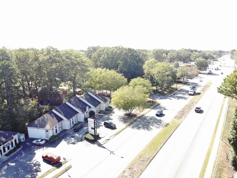 1067 Forest Pky, Forest Park, GA for sale - Building Photo - Image 3 of 7