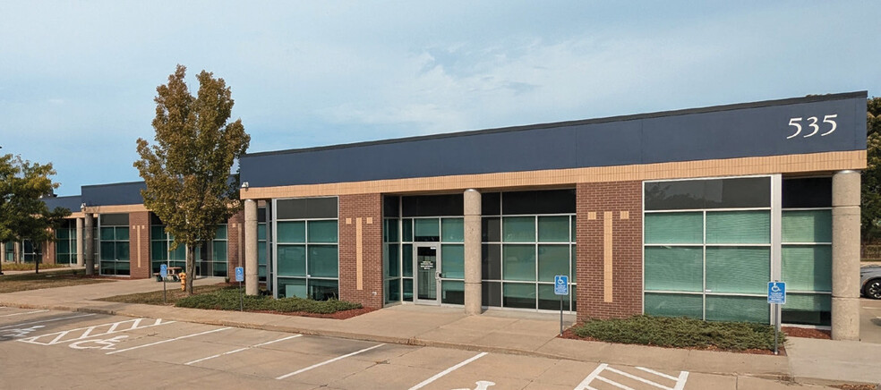 535 SW 7th St, Des Moines, IA for lease - Building Photo - Image 1 of 8