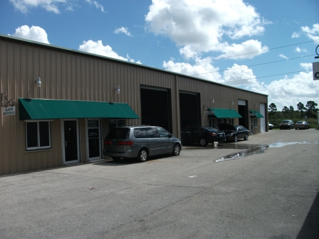 2621 NE 9th Ave, Cape Coral, FL for lease - Building Photo - Image 2 of 7