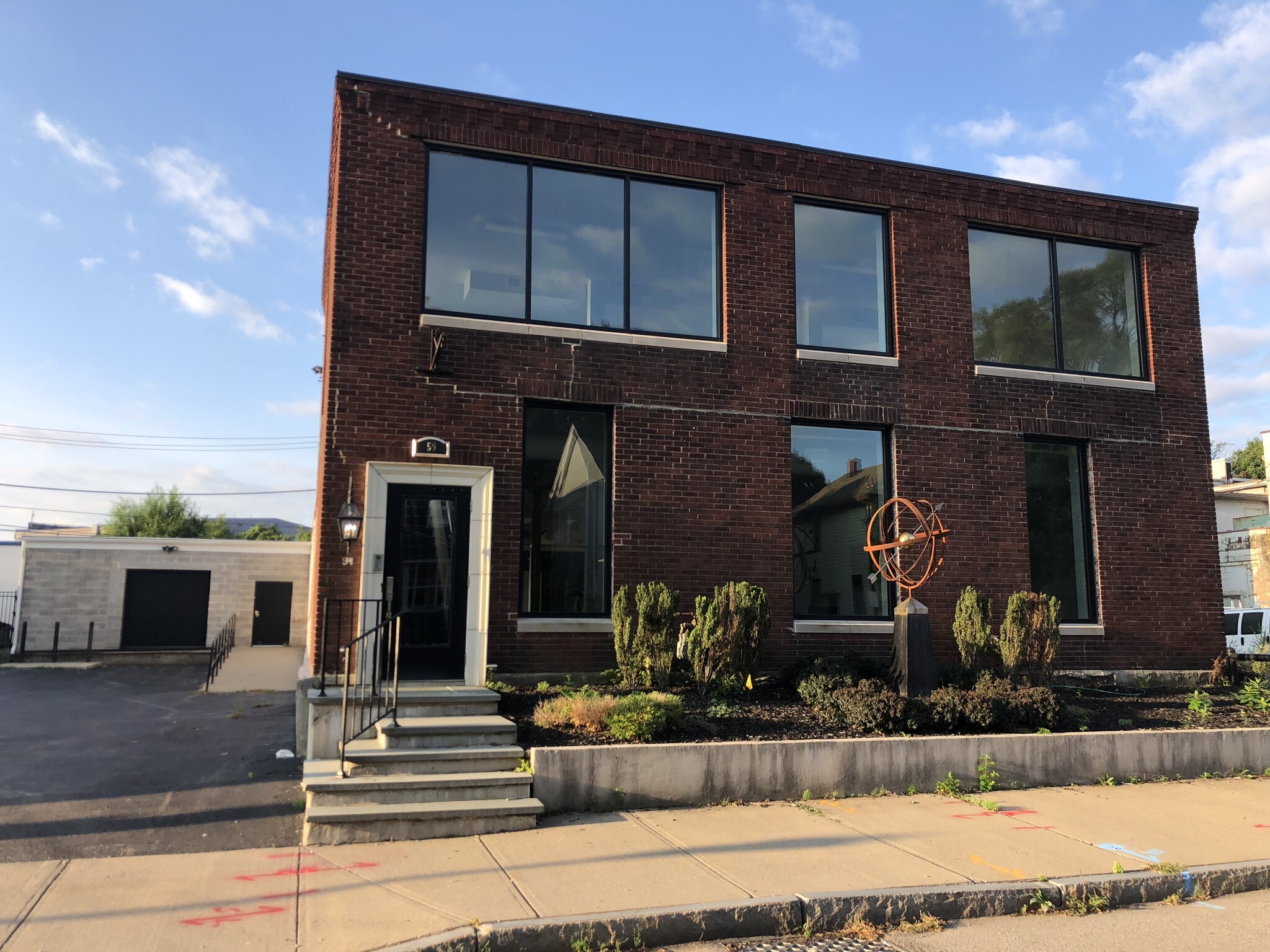 59 Halstead St, Rochester, NY 14610 Unique loft office/flex space