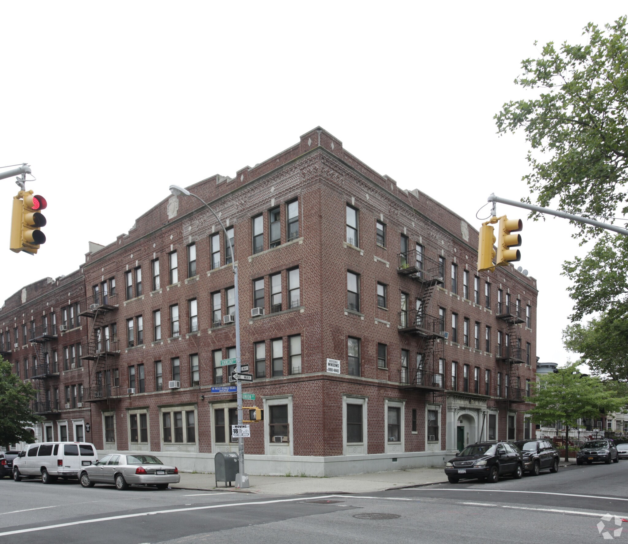 306 Schenectady Avenue, Brooklyn, NY for sale Primary Photo- Image 1 of 1