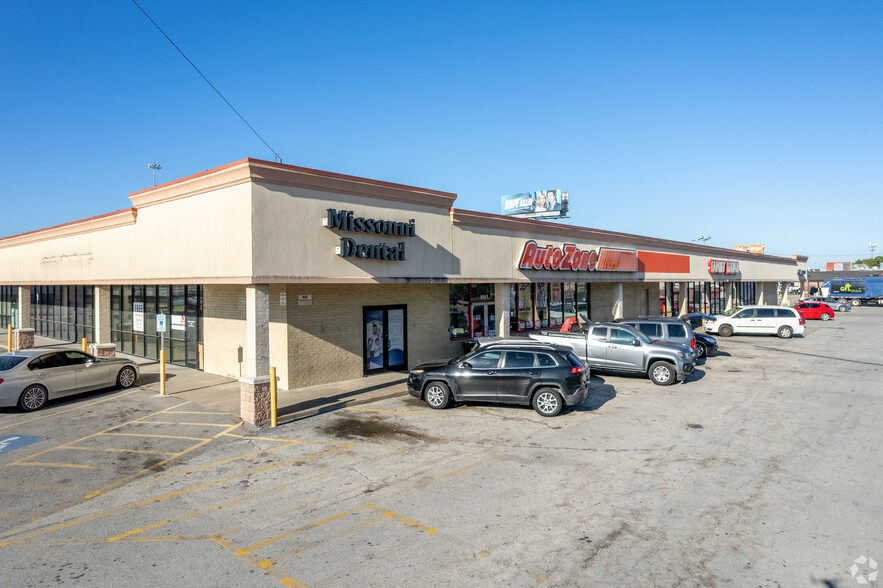 7920-8404 Howard Dr, Houston, TX for lease - Building Photo - Image 1 of 5